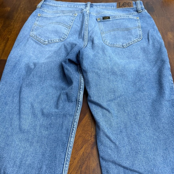 Lee Womens Straight Leg Light Wash Stretch Denim Jeans Size 6 Medium 112353250 - Picture 4 of 12